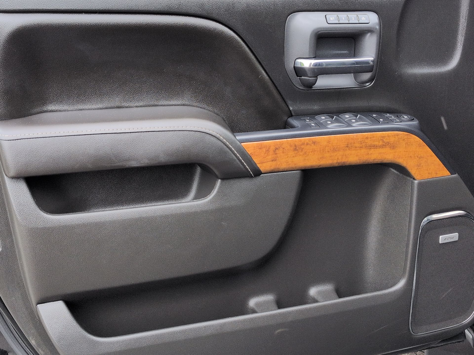 2017 Chevrolet Silverado 1500 High Country