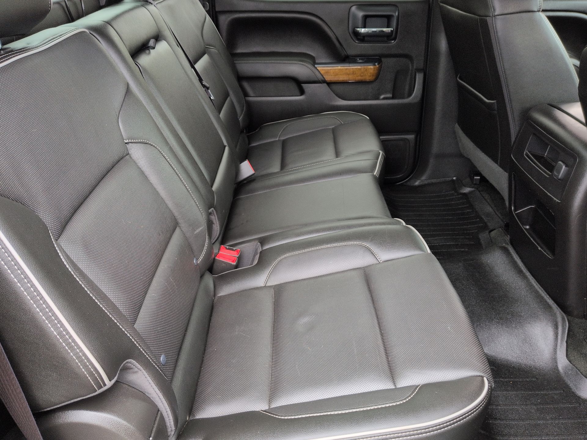 2017 Chevrolet Silverado 1500 High Country