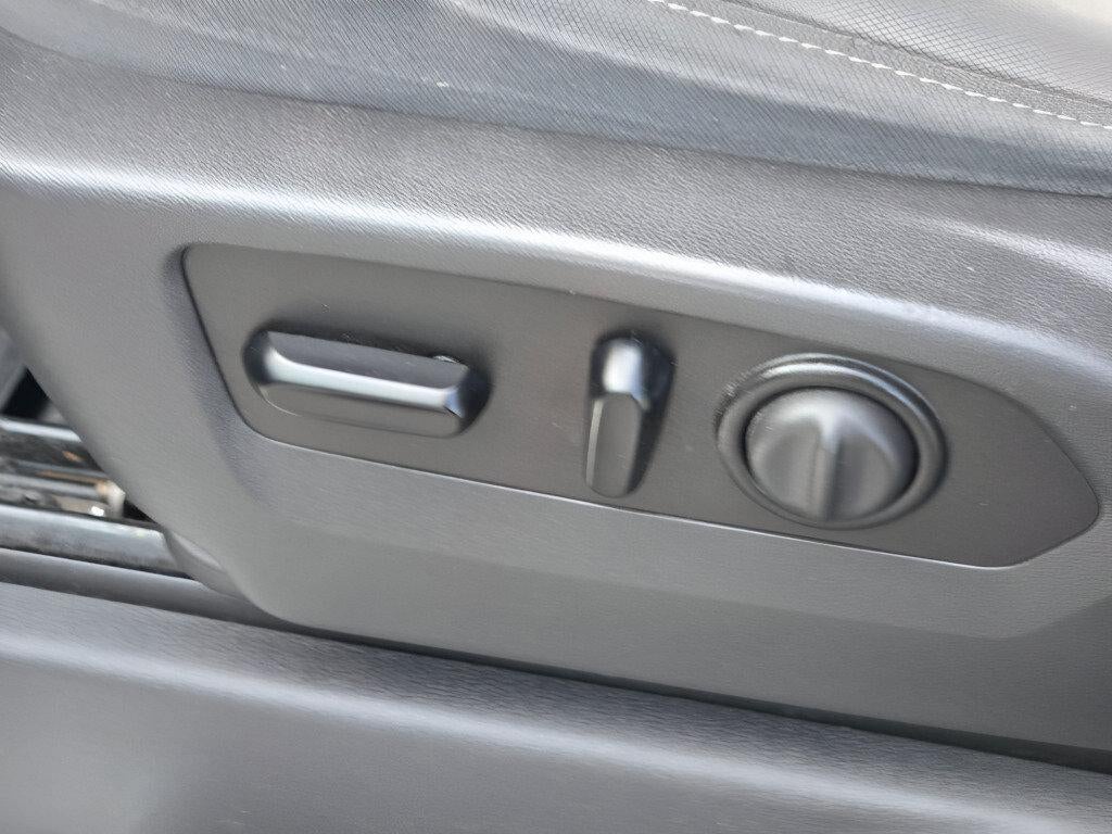 2021 Chevrolet Silverado 1500 LT - Photo 30