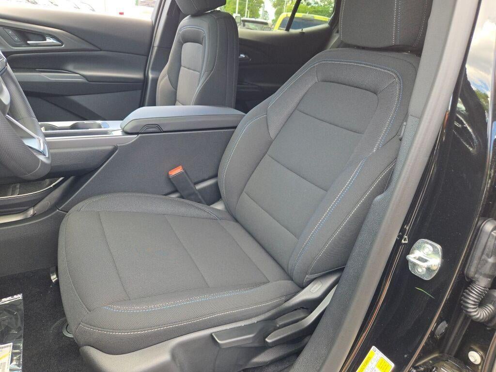 2026 Chevrolet Equinox EV 4dr LT1 w/PCY