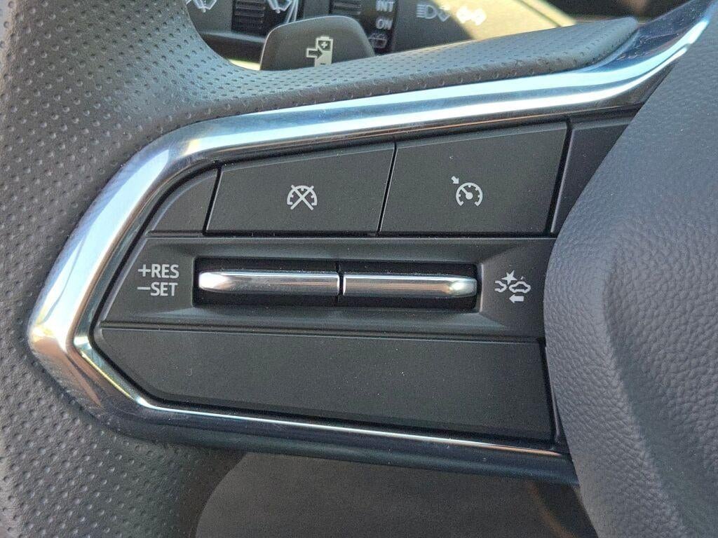 2026 Chevrolet Equinox EV 4dr LT1 w/PCY