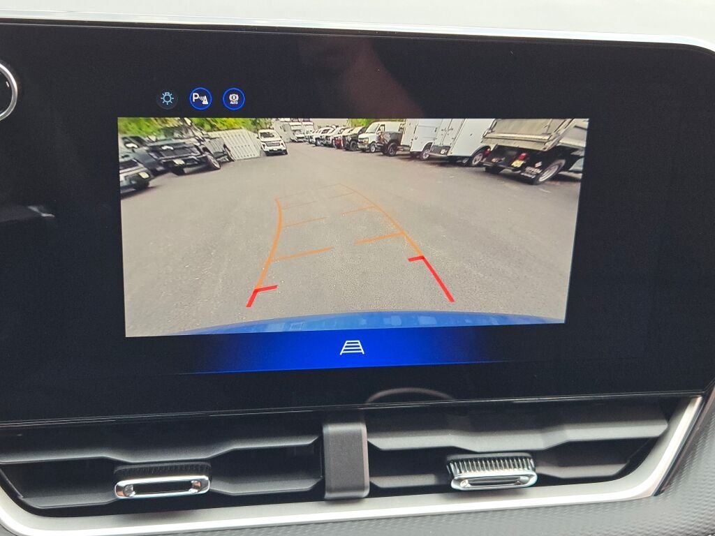 2027 Chevrolet Equinox FWD LT