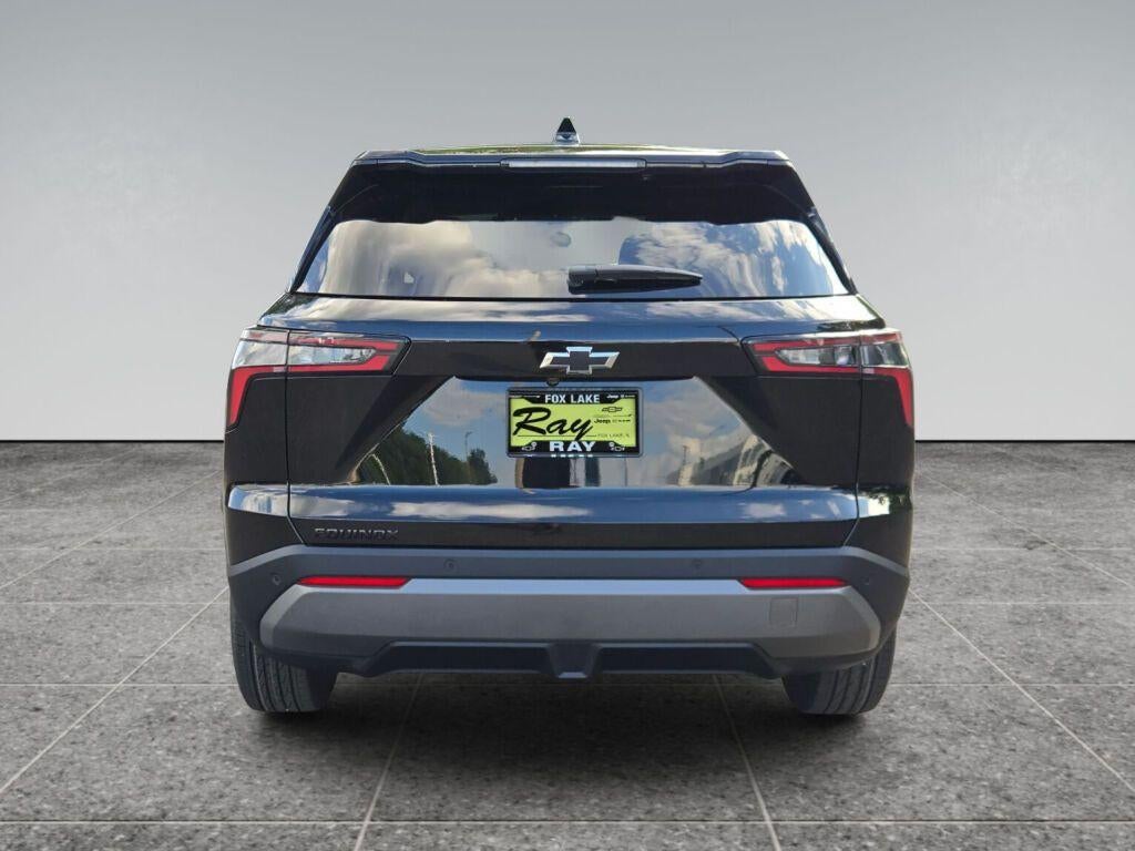 2027 Chevrolet Equinox FWD LT