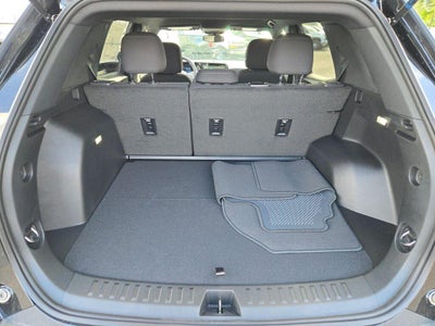 2027 Chevrolet Equinox FWD LT