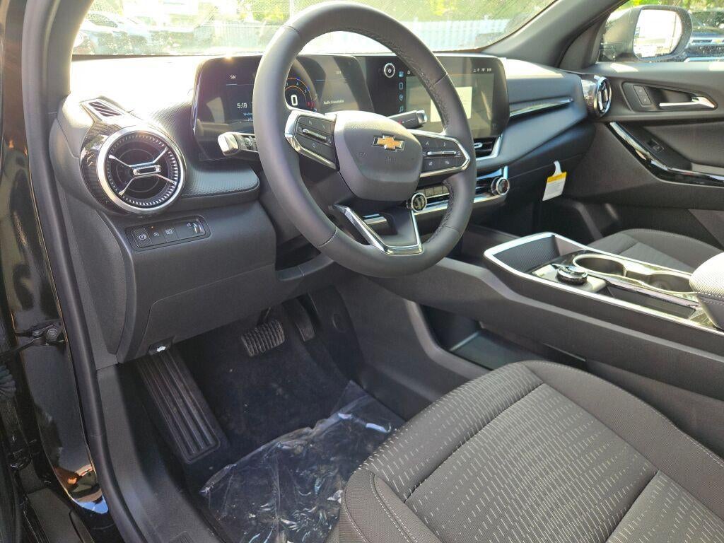 2027 Chevrolet Equinox FWD LT