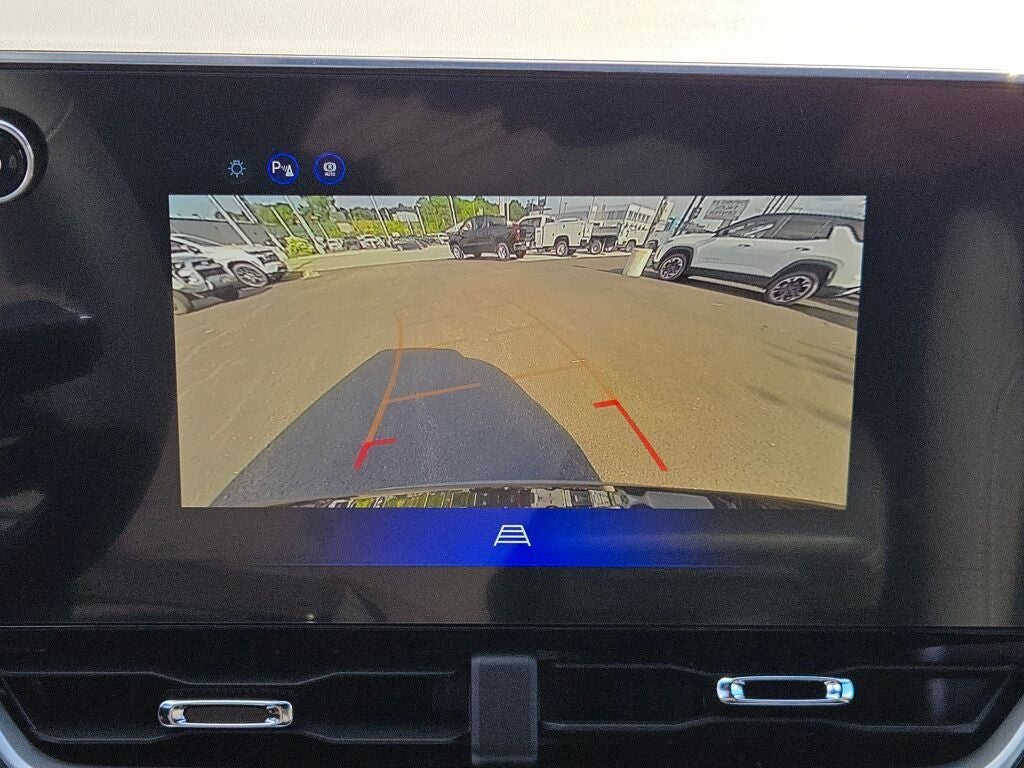 2027 Chevrolet Equinox FWD LT