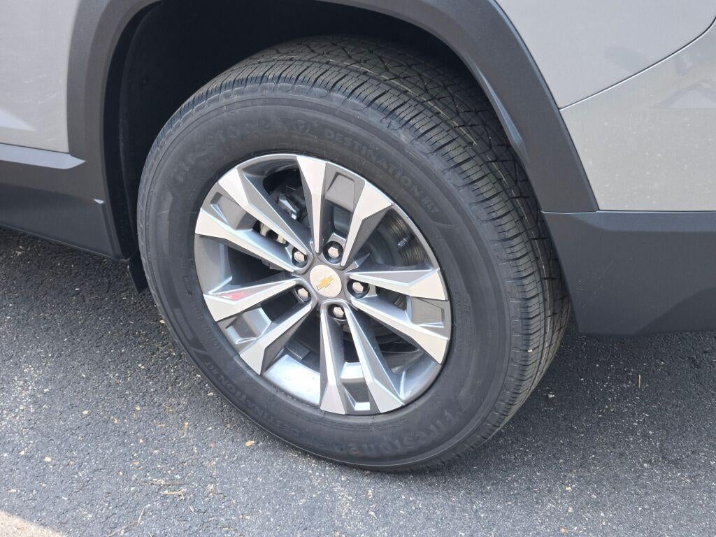2027 Chevrolet Equinox FWD LT