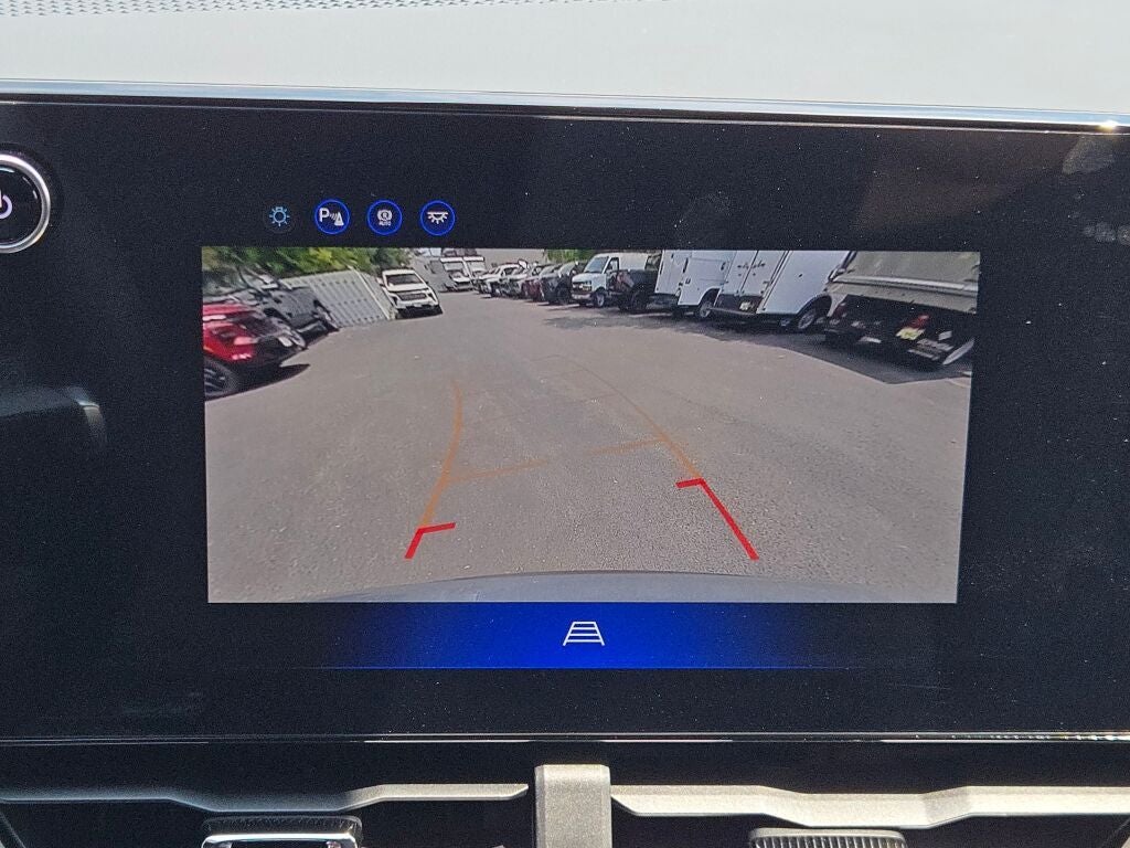 2027 Chevrolet Equinox FWD LT