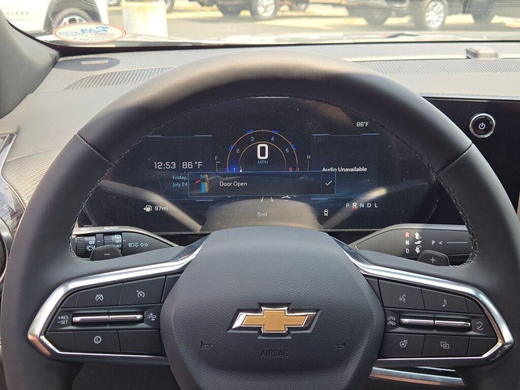 2027 Chevrolet Equinox FWD LT