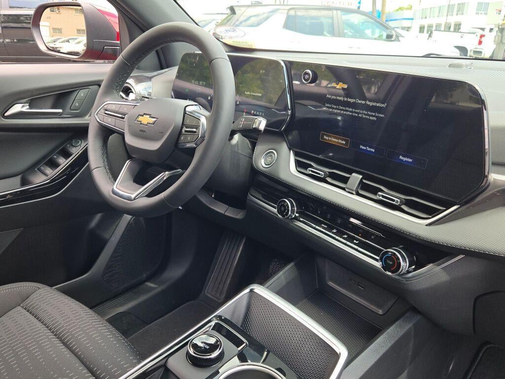 2027 Chevrolet Equinox FWD LT