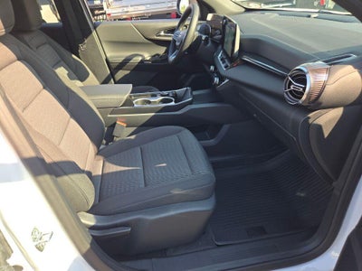 2027 Chevrolet Equinox FWD LT