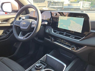 2027 Chevrolet Equinox FWD LT