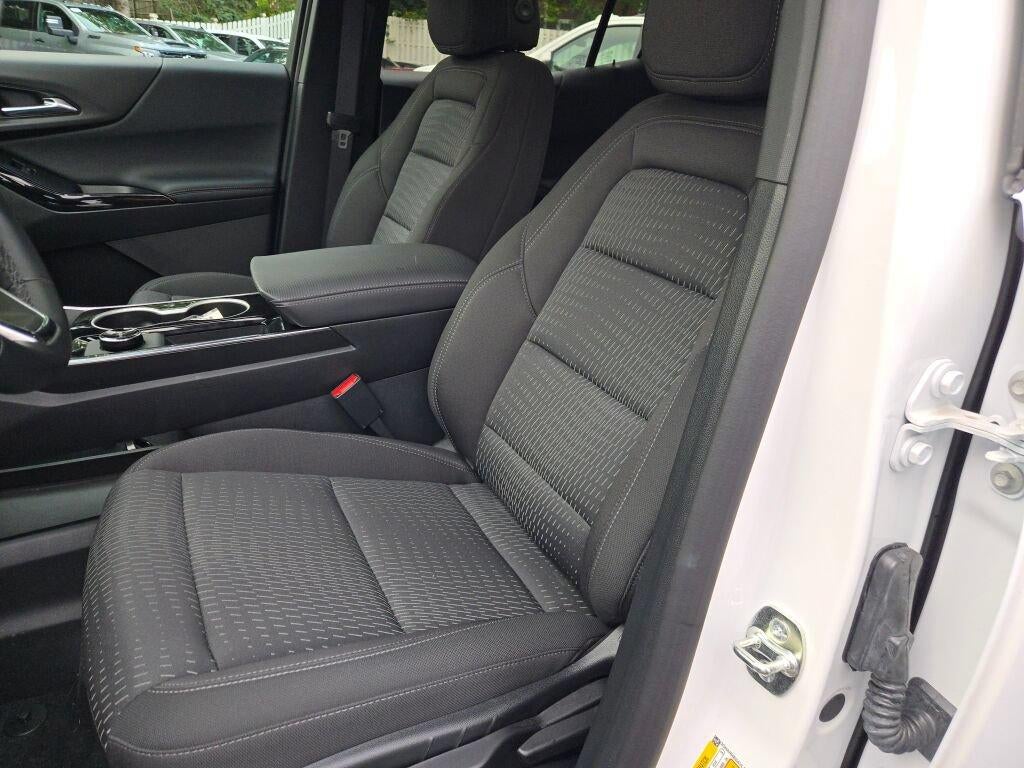 2027 Chevrolet Equinox FWD LT