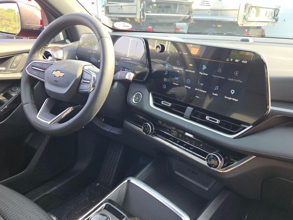2027 Chevrolet Equinox FWD LT