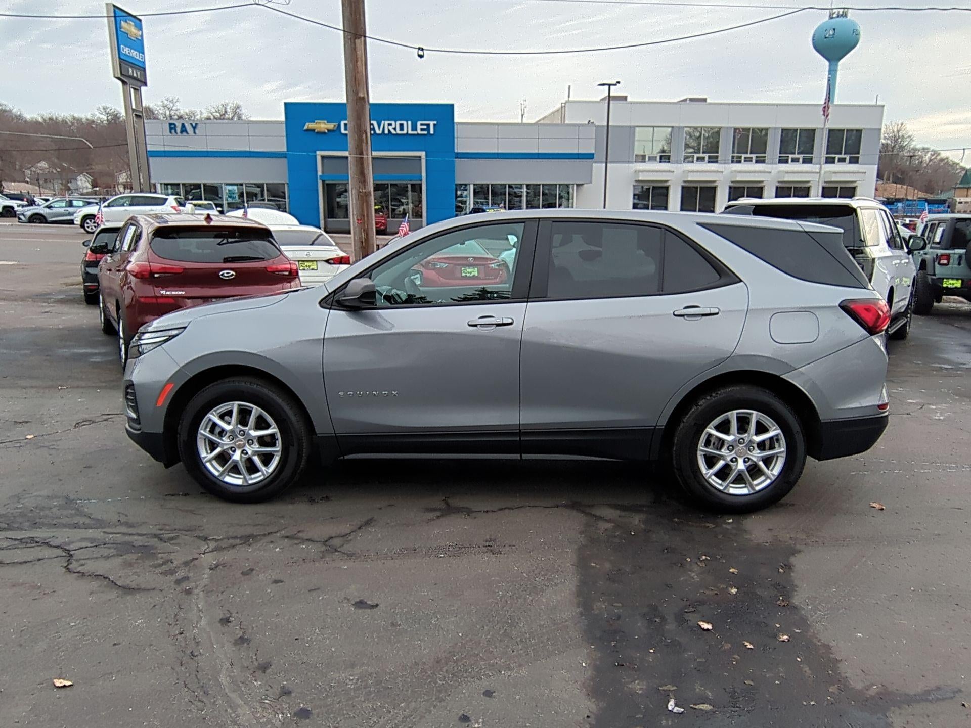 2024 Chevrolet Equinox LS