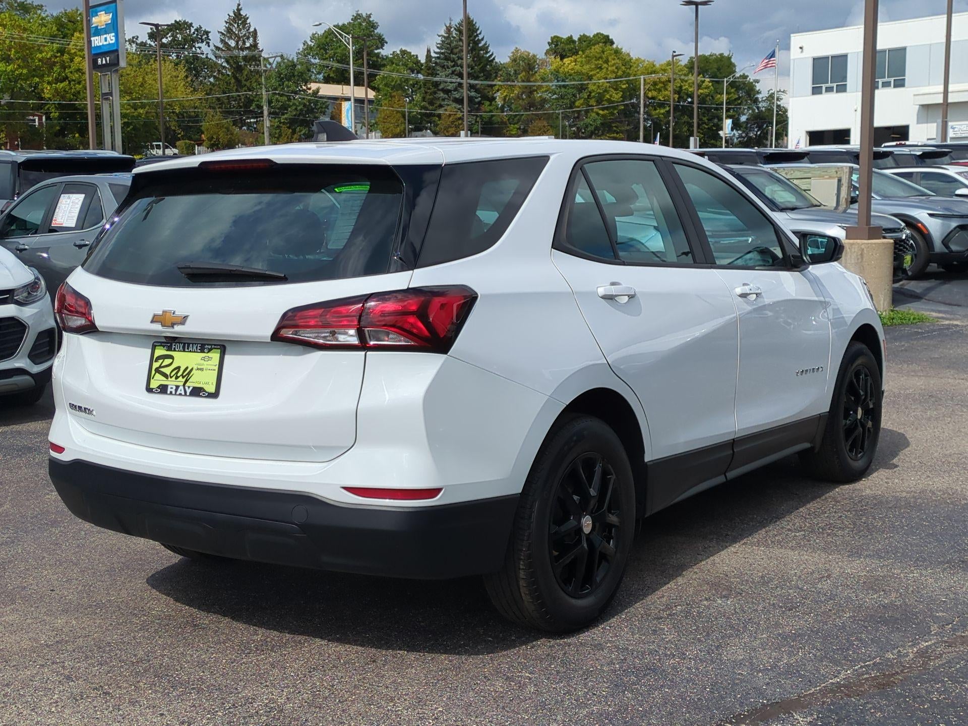 2023 Chevrolet Equinox LS