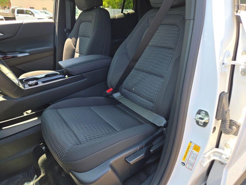 2027 Chevrolet Equinox AWD LT