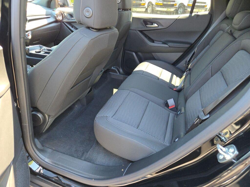 2027 Chevrolet Equinox AWD LT