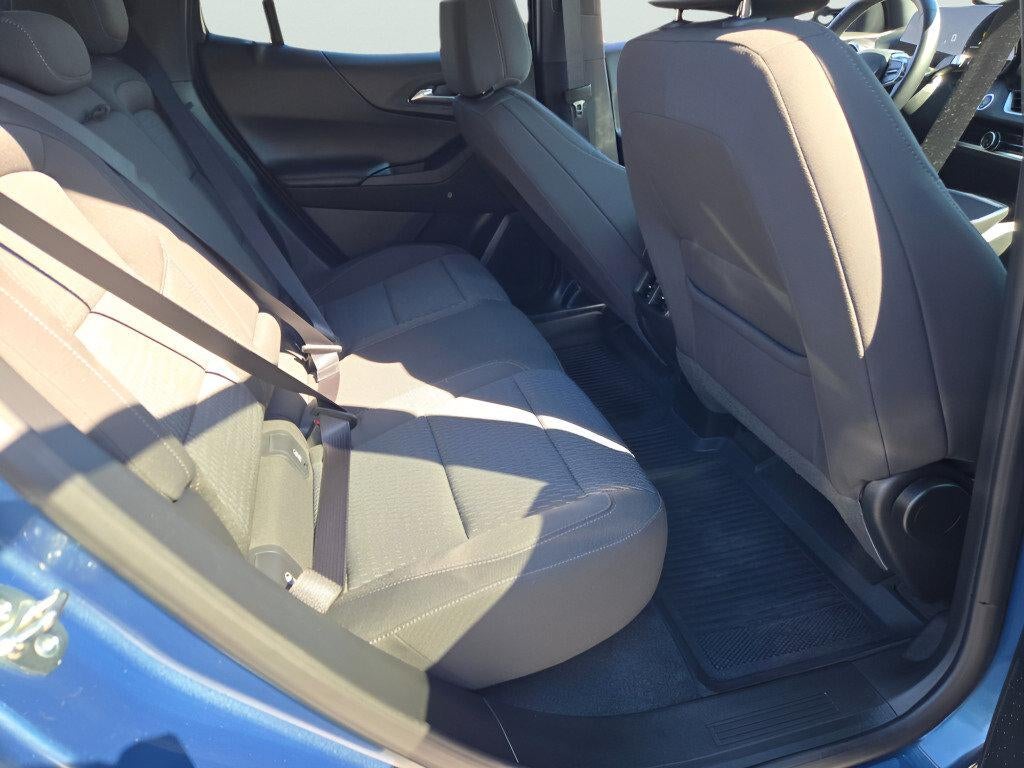 2026 Chevrolet Equinox LT - Photo 11