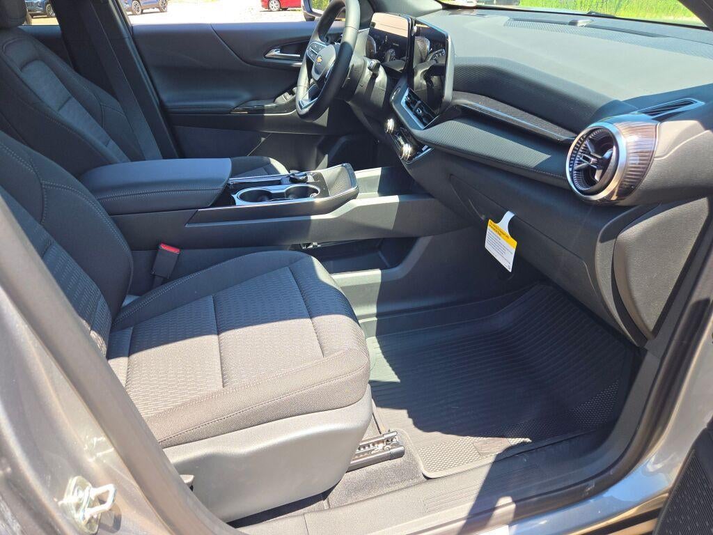 2027 Chevrolet Equinox AWD LT