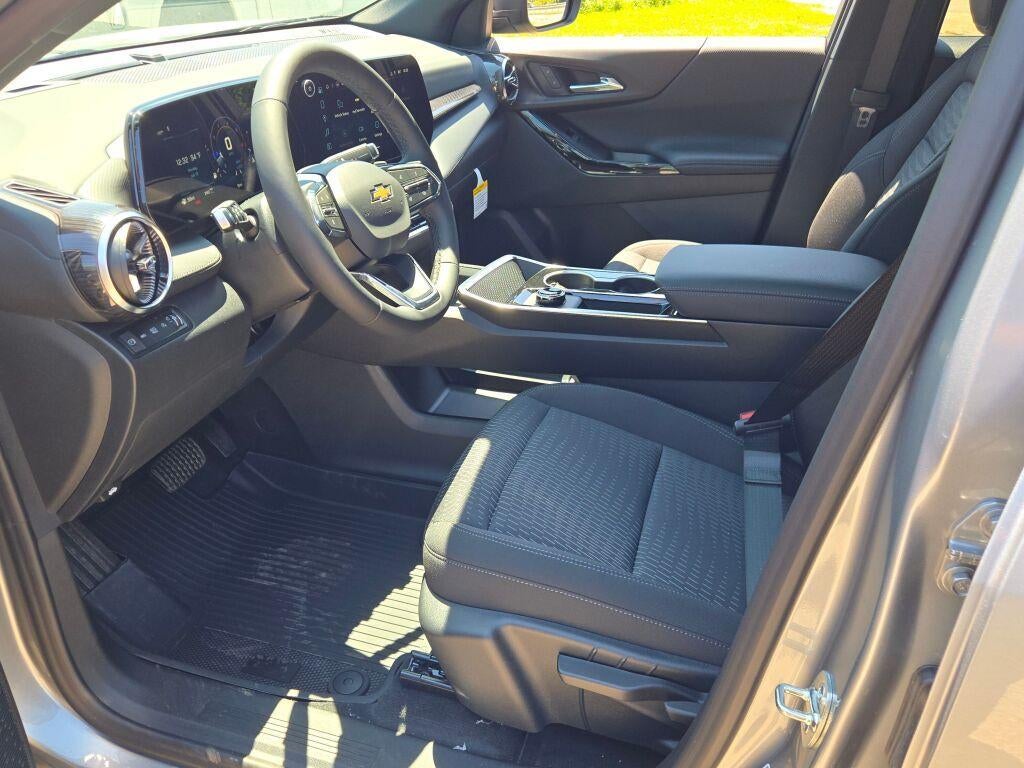2027 Chevrolet Equinox AWD LT