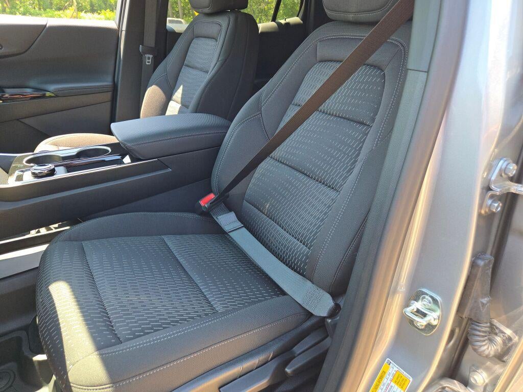 2027 Chevrolet Equinox AWD LT