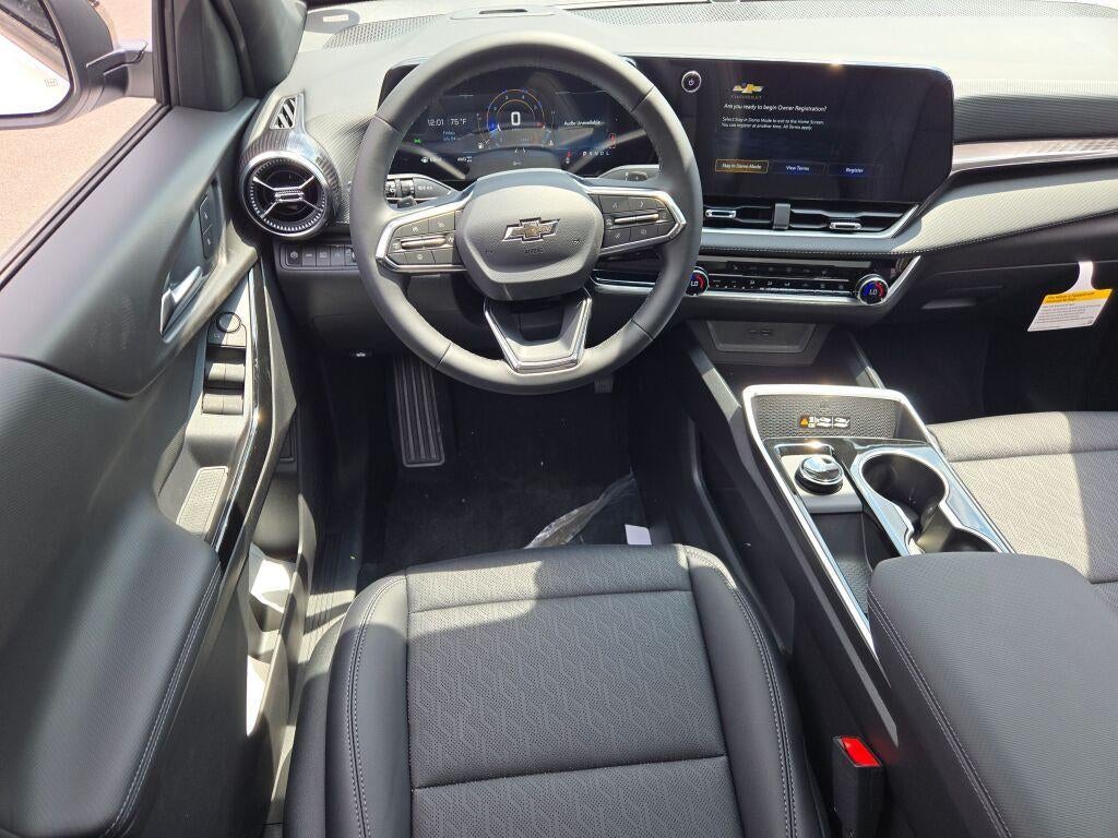 2027 Chevrolet Equinox AWD LT