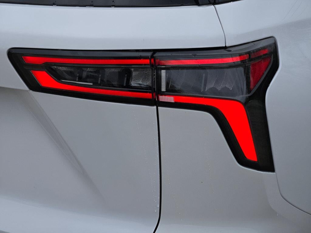 2027 Chevrolet Equinox AWD LT