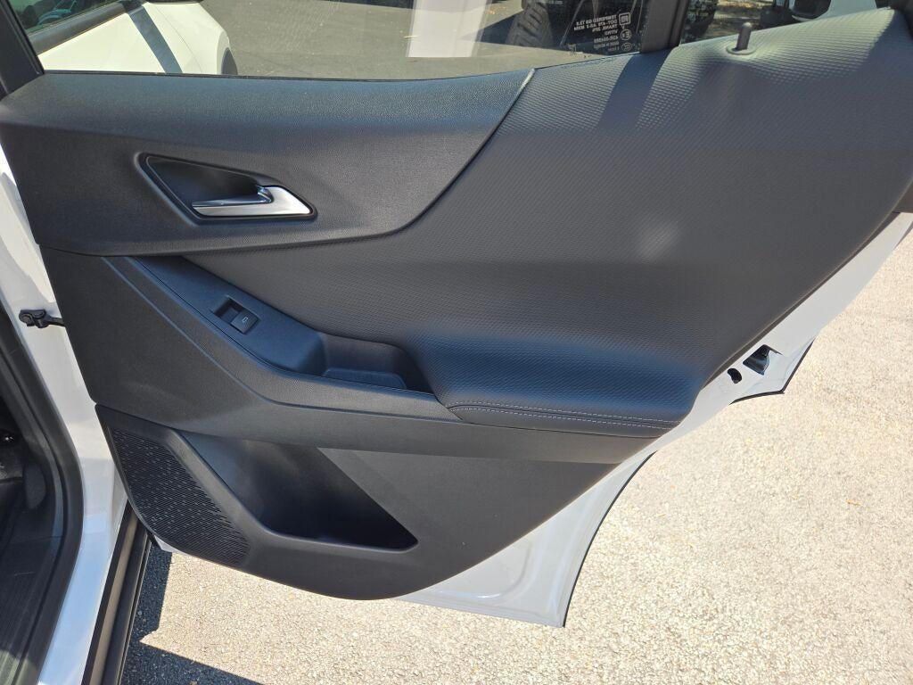2027 Chevrolet Equinox AWD LT