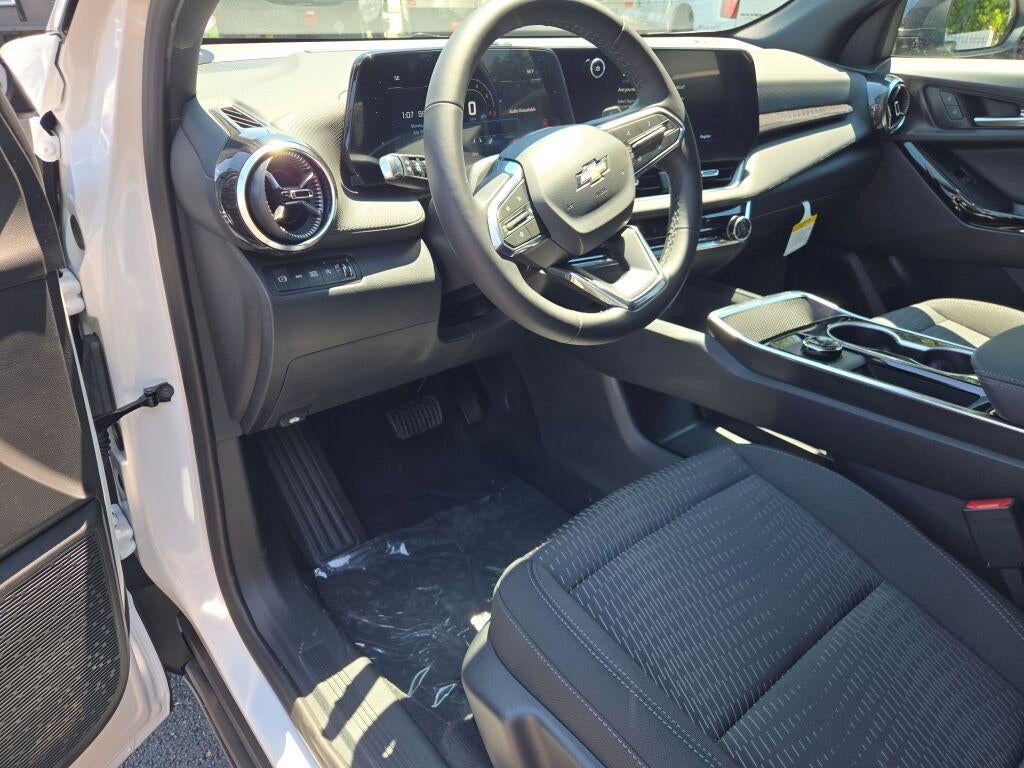 2027 Chevrolet Equinox AWD LT