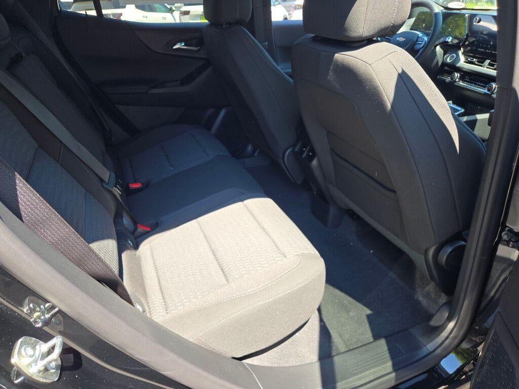 2027 Chevrolet Equinox AWD LT