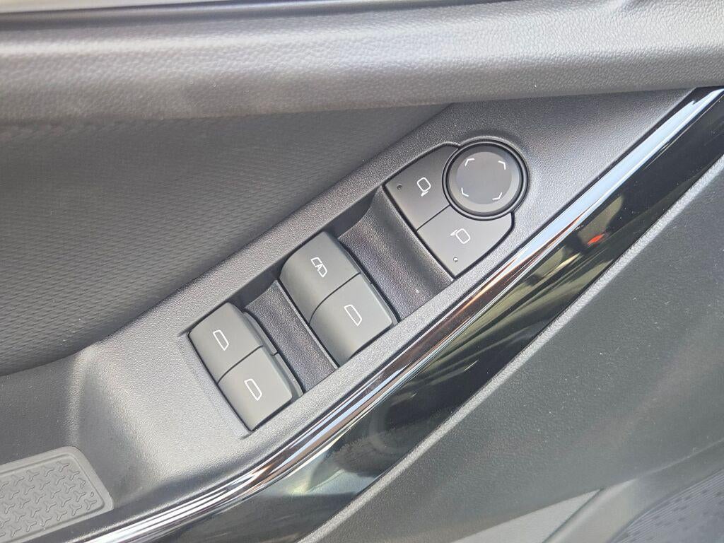 2027 Chevrolet Equinox AWD LT