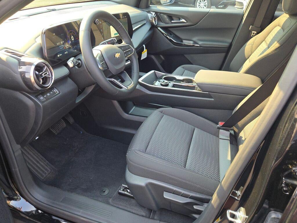 2027 Chevrolet Equinox AWD LT