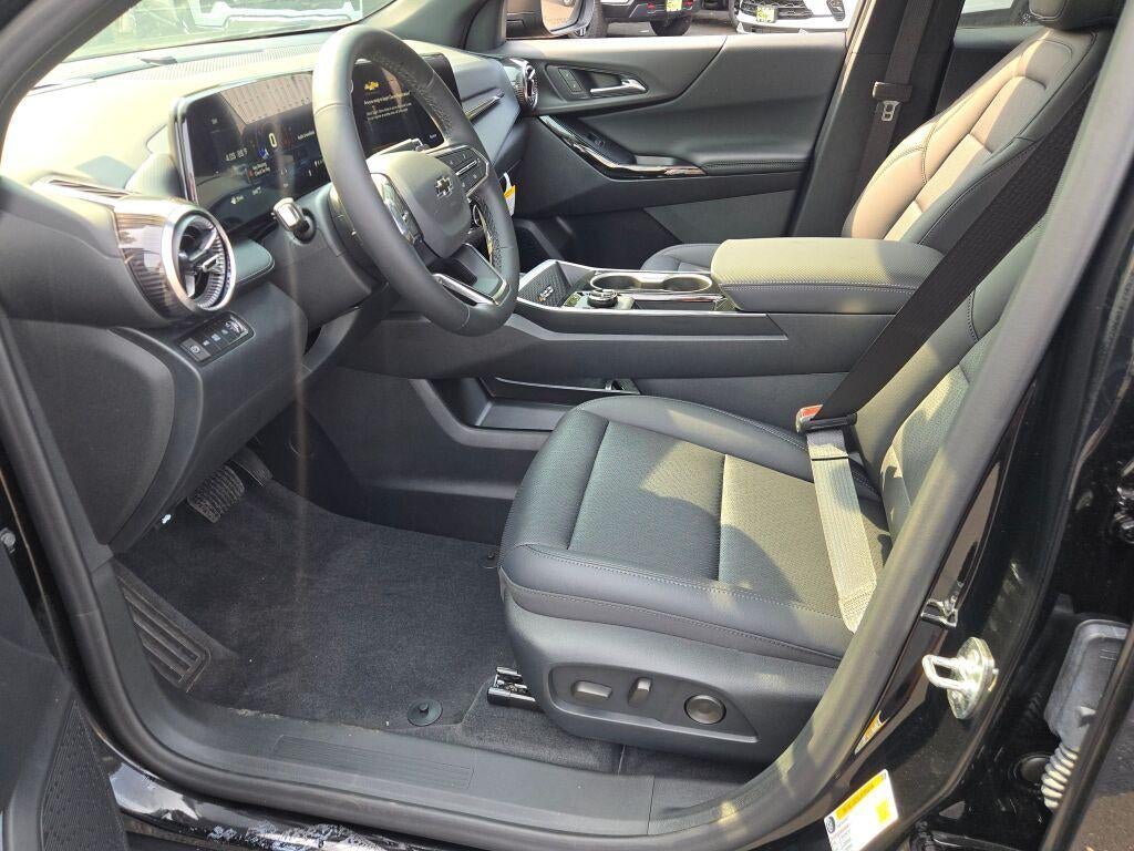 2027 Chevrolet Equinox AWD LT