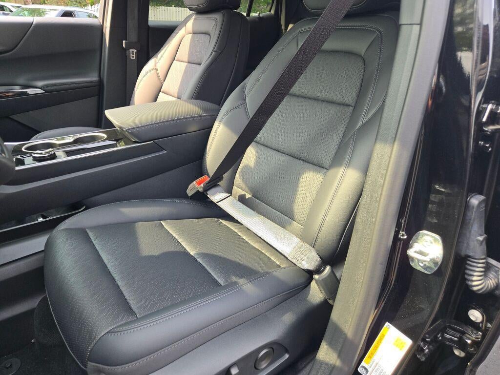 2027 Chevrolet Equinox AWD LT