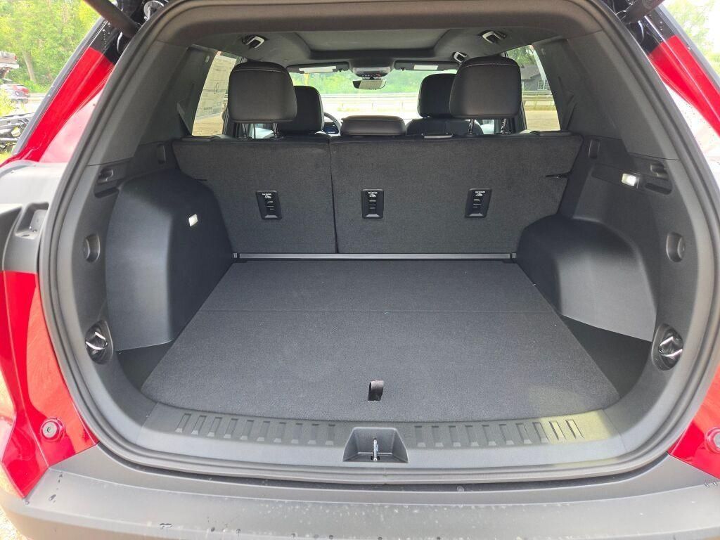 2027 Chevrolet Equinox AWD LT