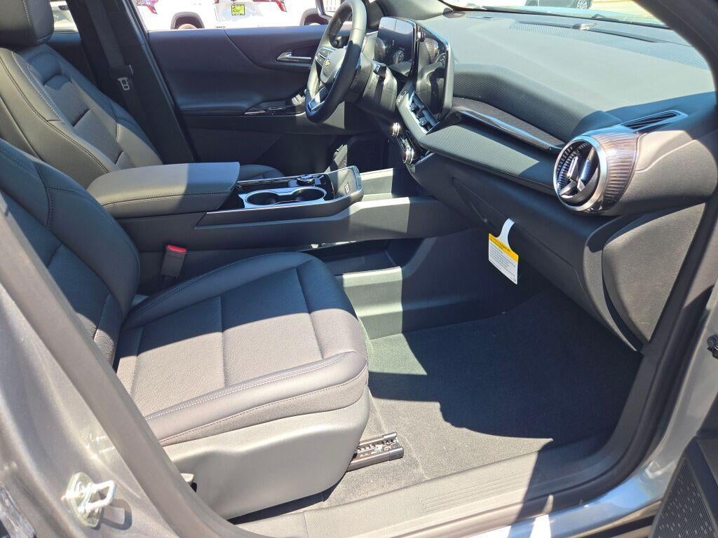 2027 Chevrolet Equinox AWD LT