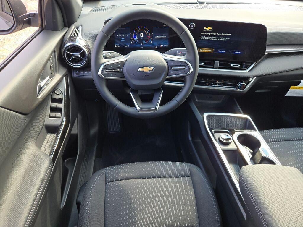 2027 Chevrolet Equinox AWD LT