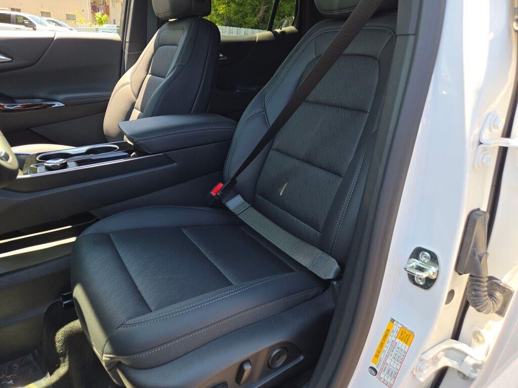 2027 Chevrolet Equinox AWD LT