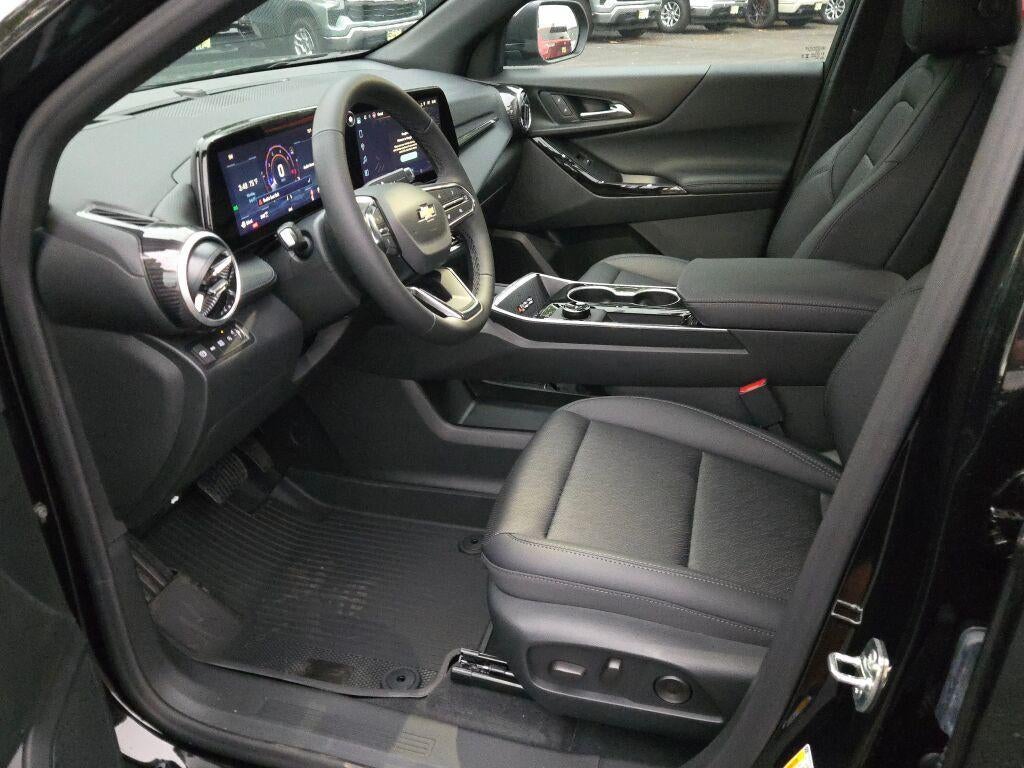 2027 Chevrolet Equinox AWD LT