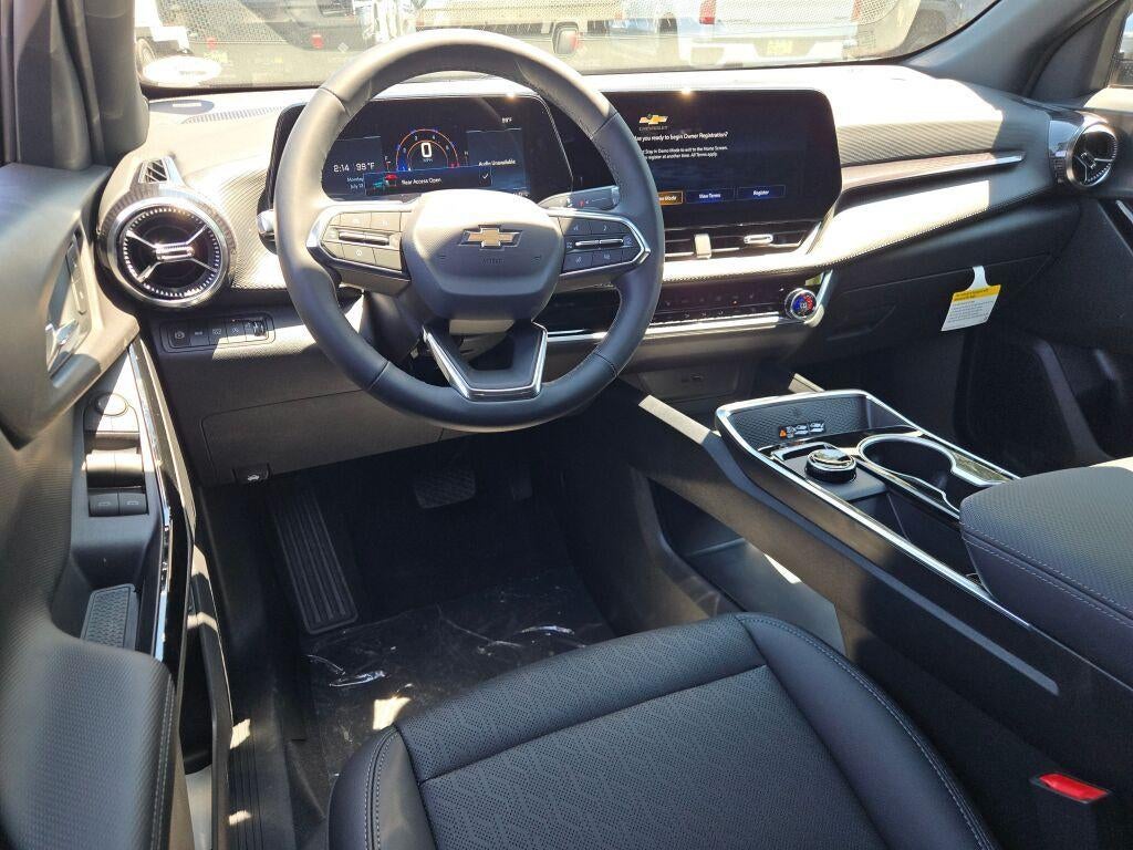 2027 Chevrolet Equinox AWD LT