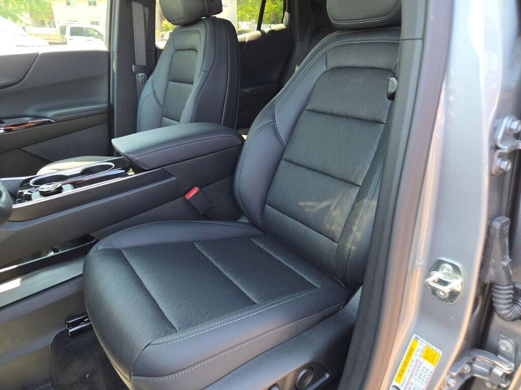 2027 Chevrolet Equinox AWD LT