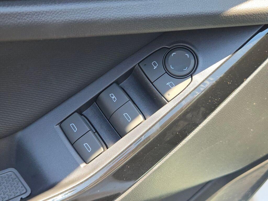2027 Chevrolet Equinox AWD LT