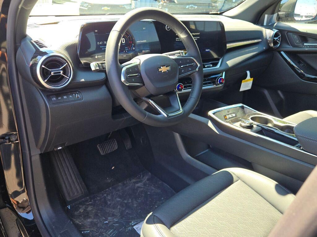 2027 Chevrolet Equinox LT - Photo 25