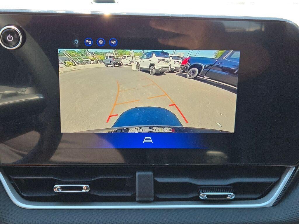 2027 Chevrolet Equinox LT - Photo 29