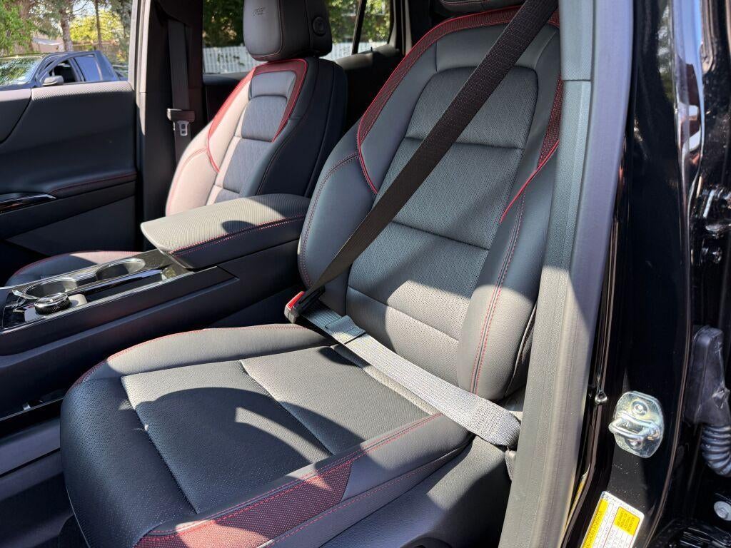 2027 Chevrolet Equinox AWD RS