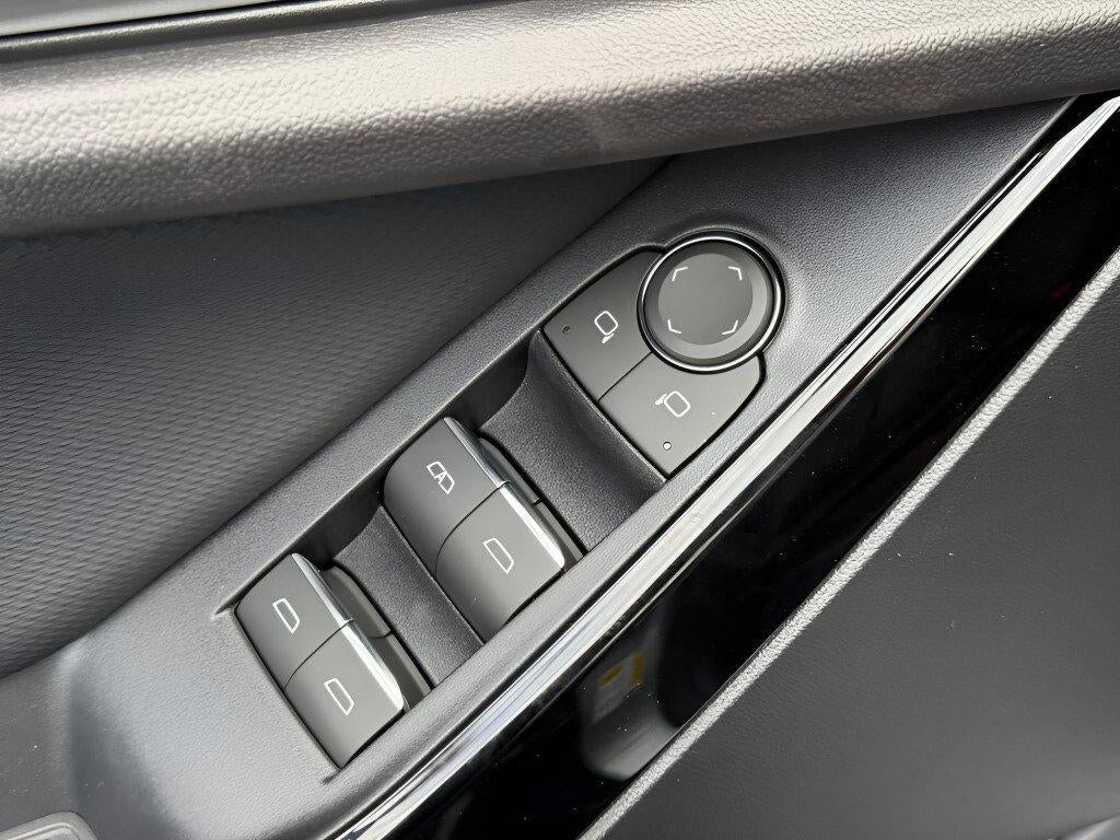 2027 Chevrolet Equinox AWD RS