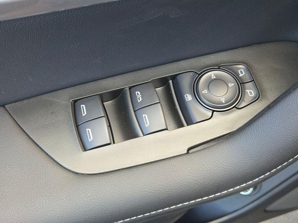 2026 Chevrolet Blazer LT FWD