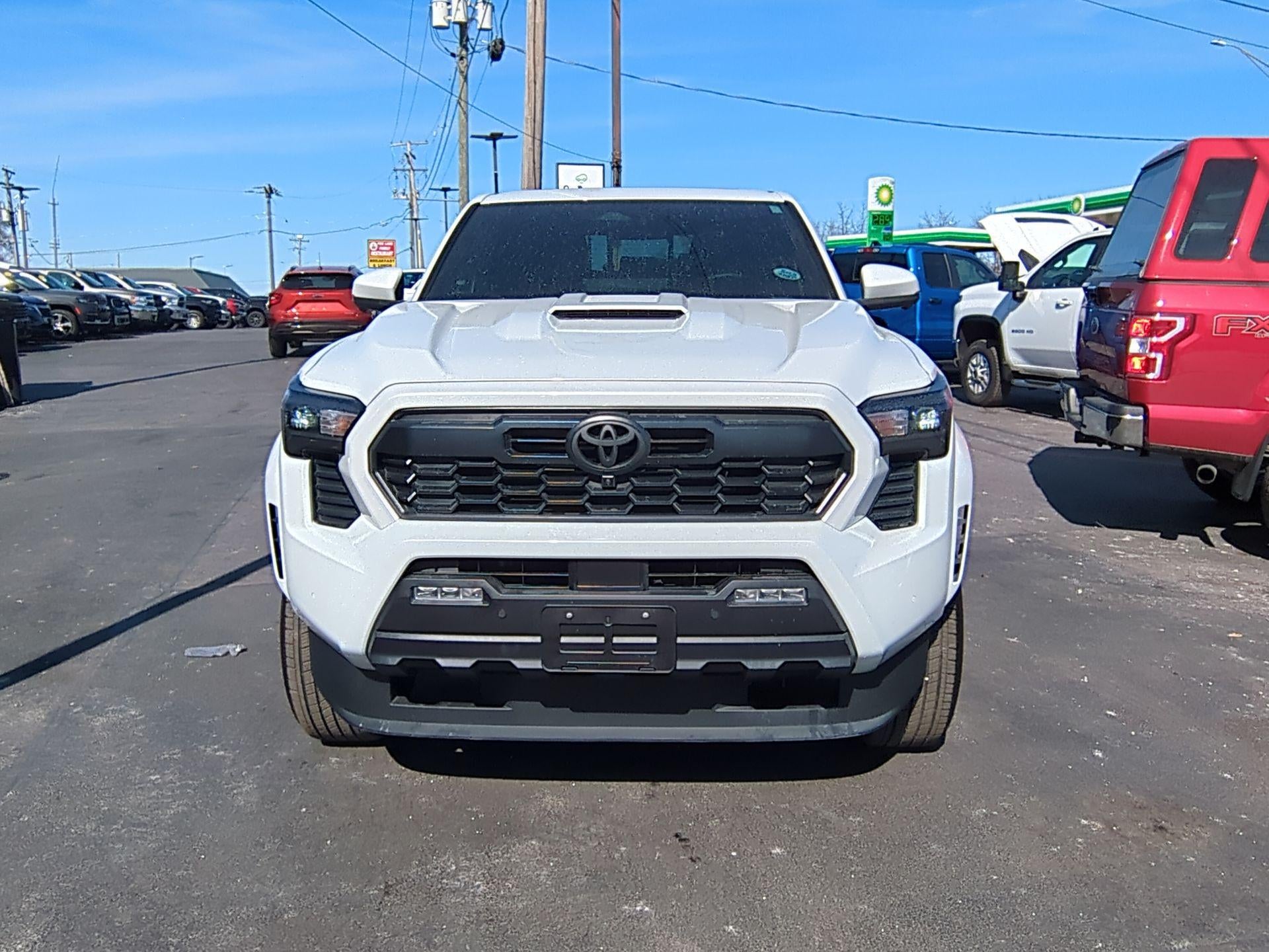 2025 Toyota Tacoma TRD Sport