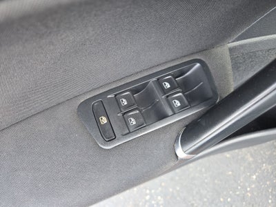 2017 Volkswagen Golf SportWagen TSI S